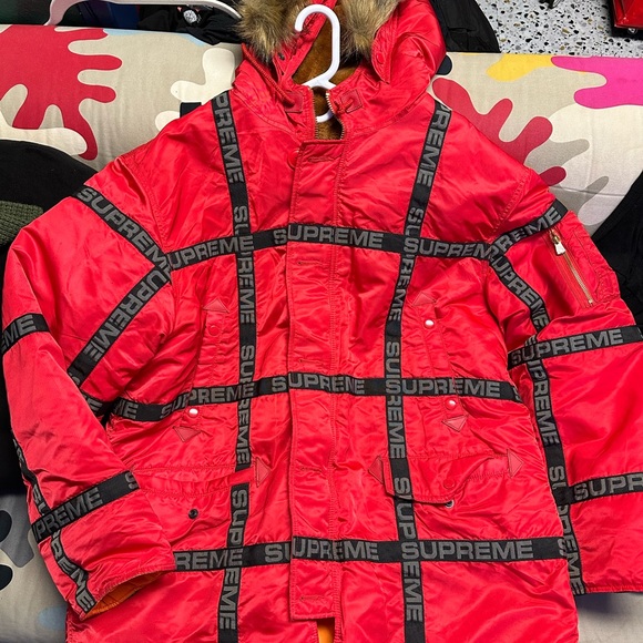 Supreme FW18 Logo Tape N-3B Parka Red XL Rare